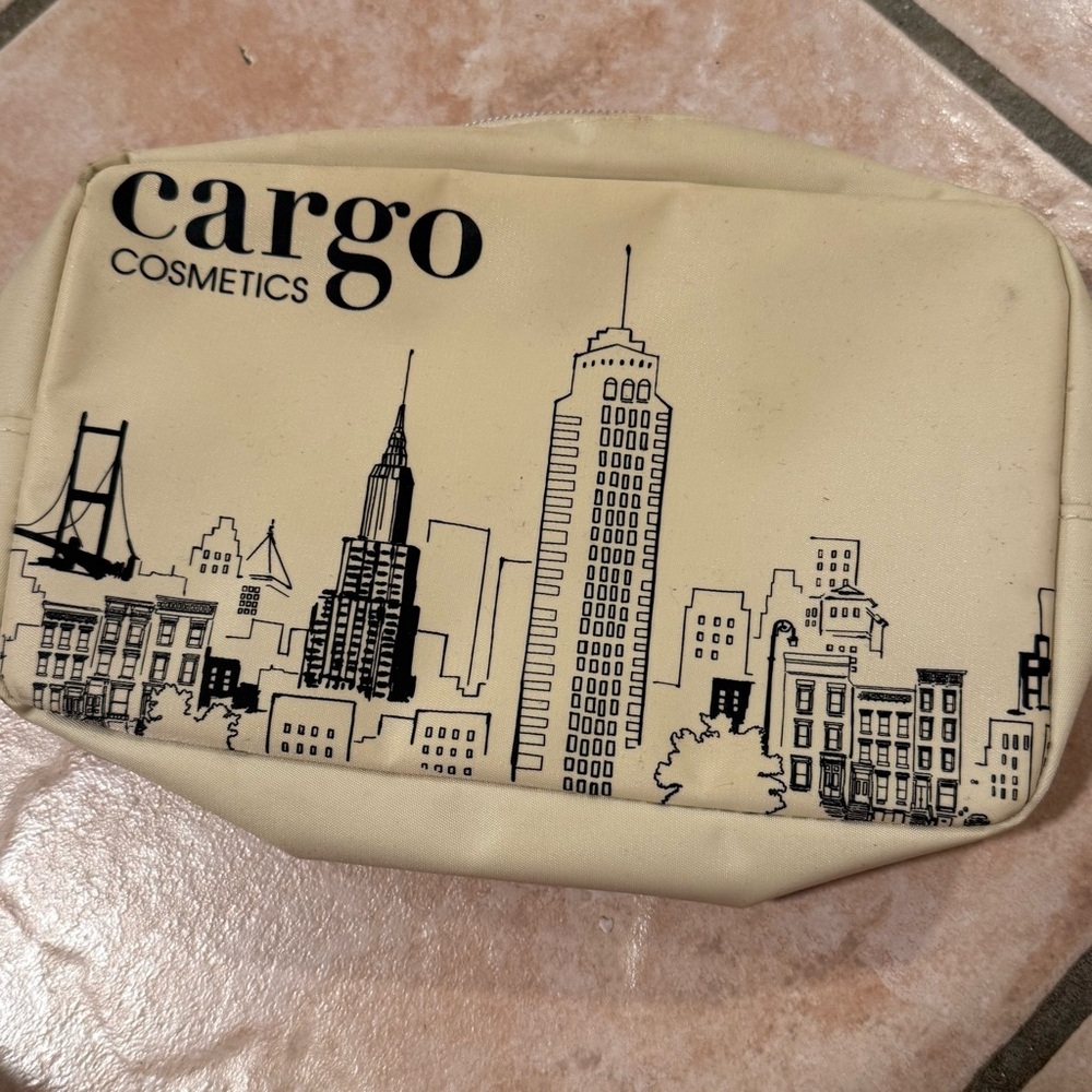 Cargo Cosmetics Beige Makeup Bag With NYC Skyline